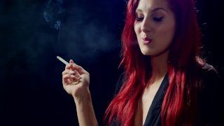 Lady ruby smoking fetish