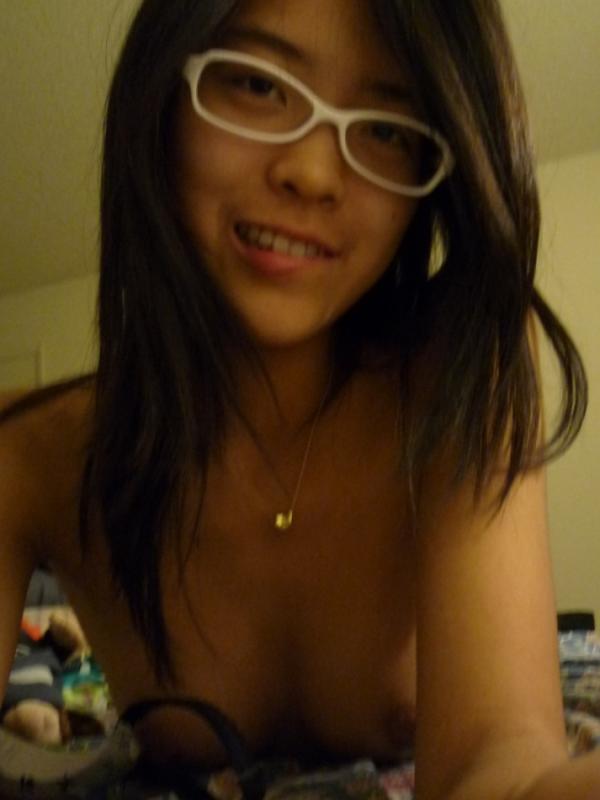 Asian glasses cam