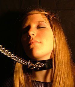 Los angeles bondage submissive girl