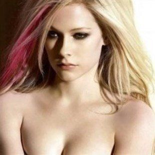 FB reccomend Avril lavigne wearing a bikini