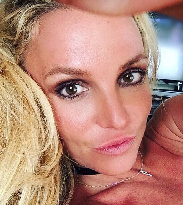 Chewbacca reccomend Britney spears nude cum facial