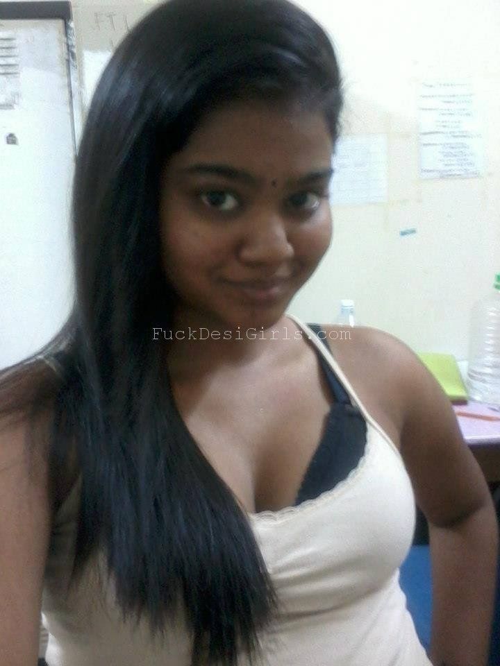 Gummy B. reccomend Chennai college girls with big boobs