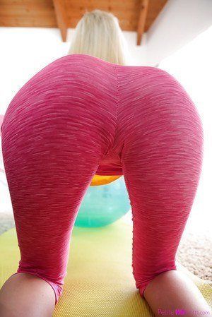 best of Pussy pants Girls yoga in tight