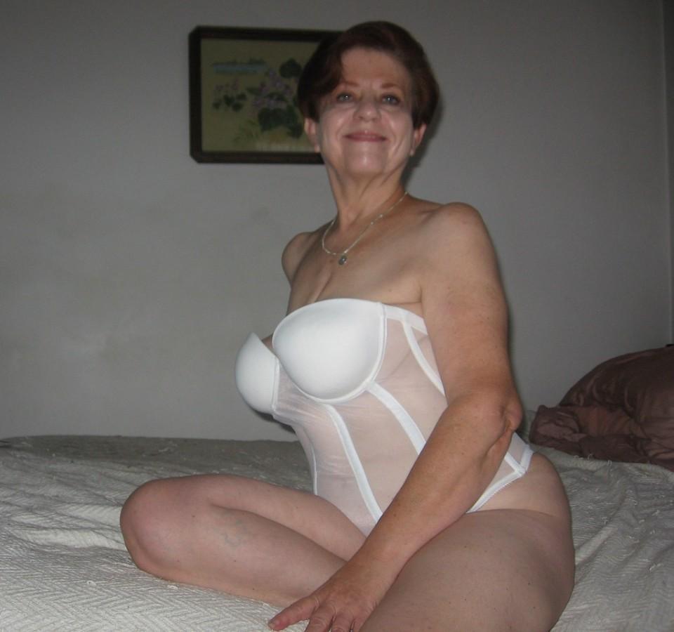 Creature recommend best of Free busty granny pictures