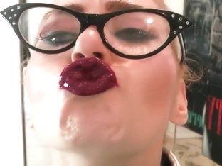 best of Kiss fetish lipstick