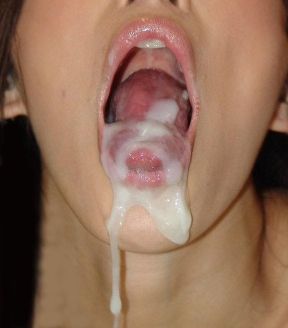Girlfriend swallows sperm